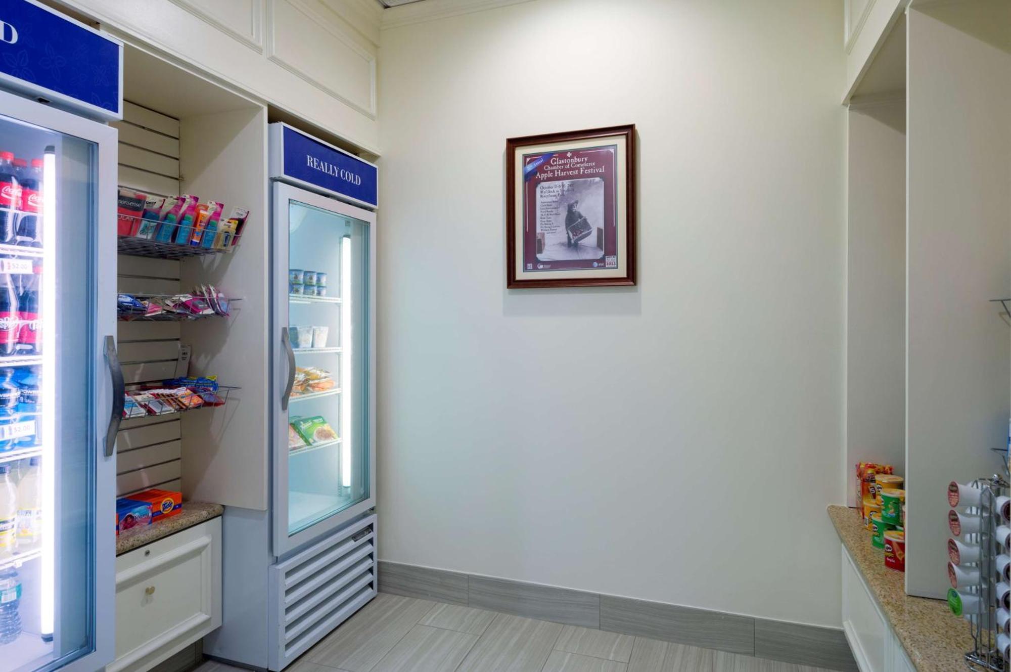 Hilton Garden Inn Hartford South/Glastonbury Экстерьер фото