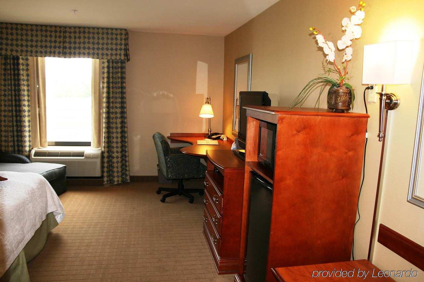 Hilton Garden Inn Hartford South/Glastonbury Номер фото